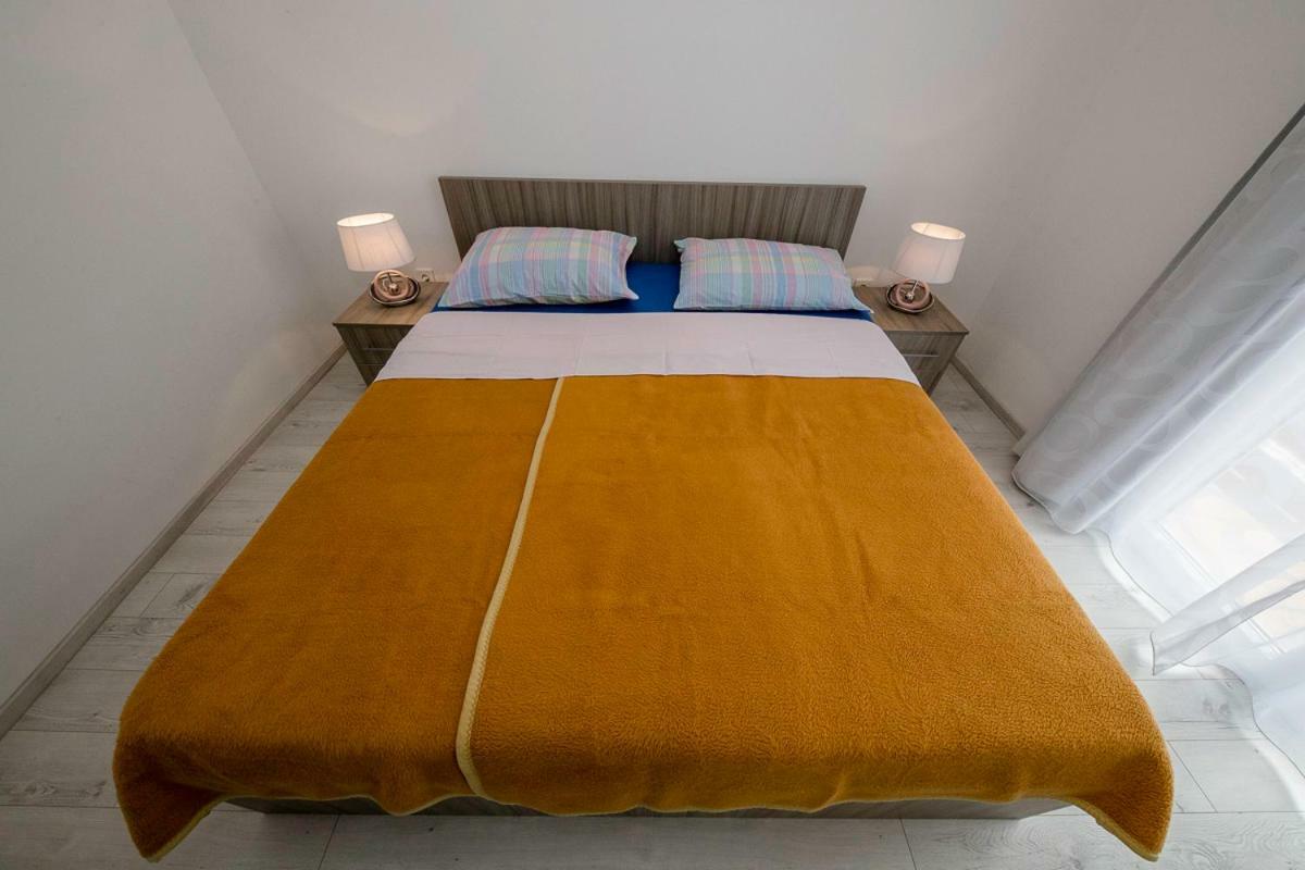 Apartman Jasmina Banjol 외부 사진
