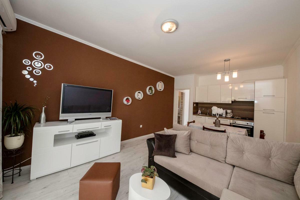 Apartman Jasmina Banjol 외부 사진
